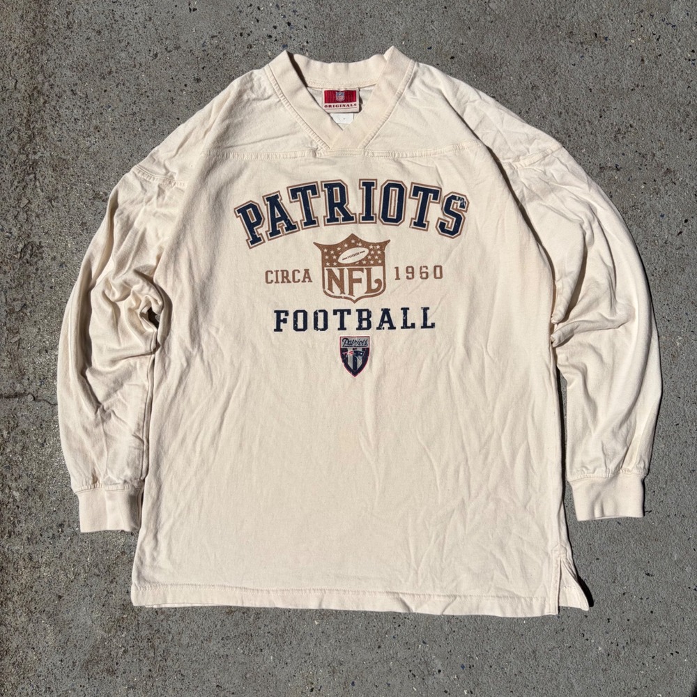 NFL Originals New England Patriots Vintage Style Cream Long Sleeve Shirt Mens M
